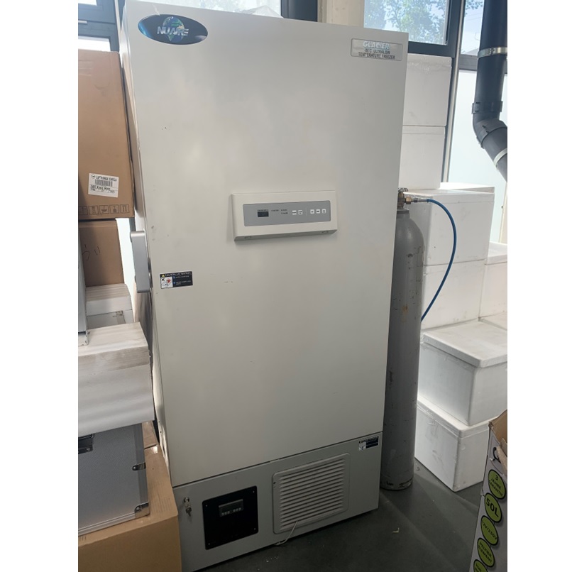Zamrażarki laboratoryjne używane B/D NU-9483E+CO2BS - Alteris rekondycjonowany