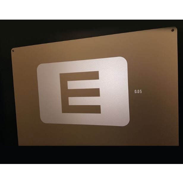 Ekrany projekcyjne do rzutników optotypów