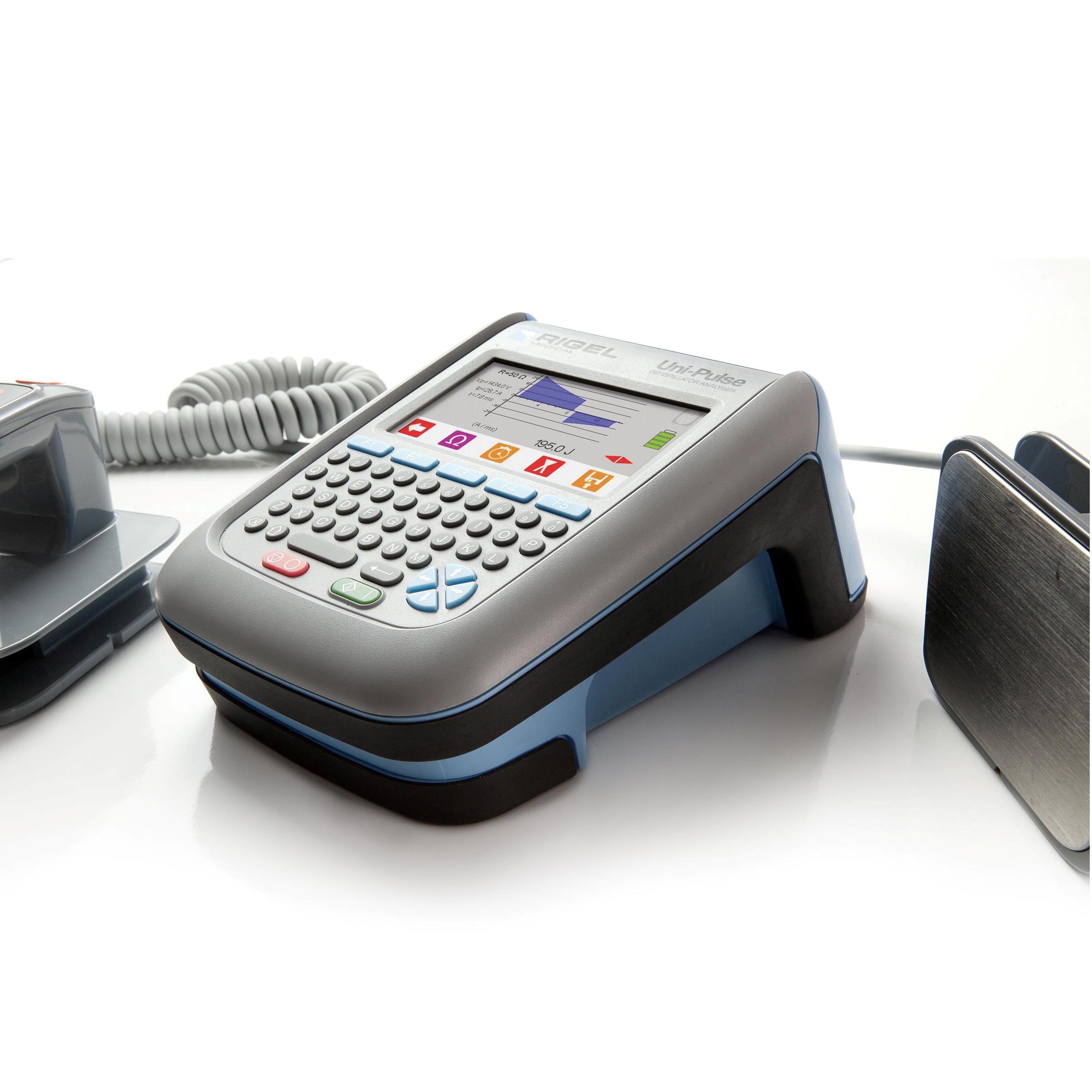 Testery i symulatory medyczne