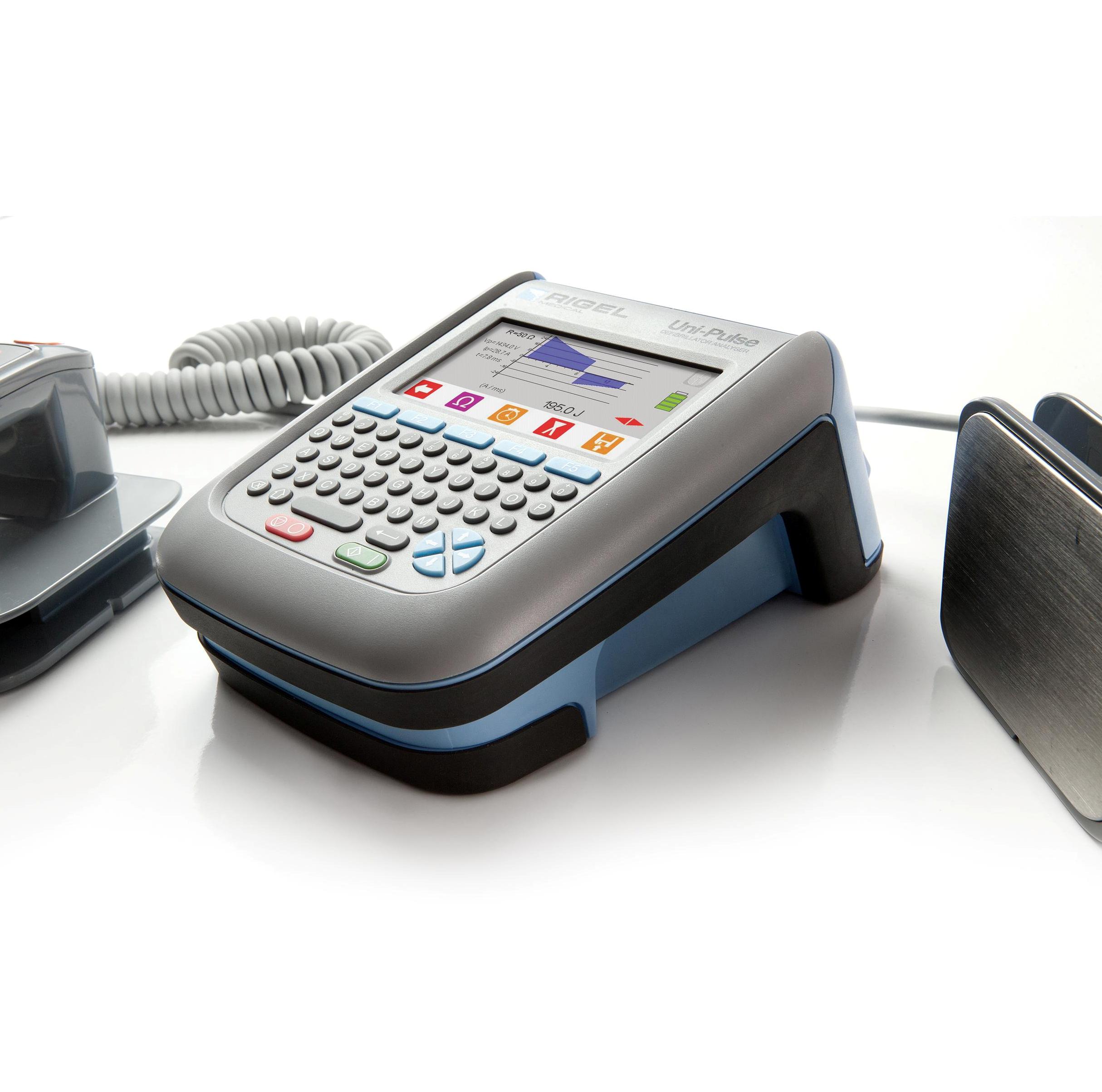 Testery defibrylatorów