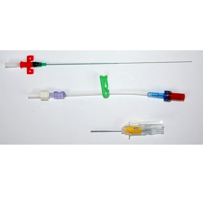 Zestawy do kaniulacji tętnic metodą Seldingera