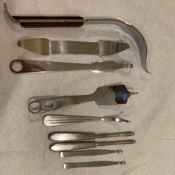 Podważki kostne używane